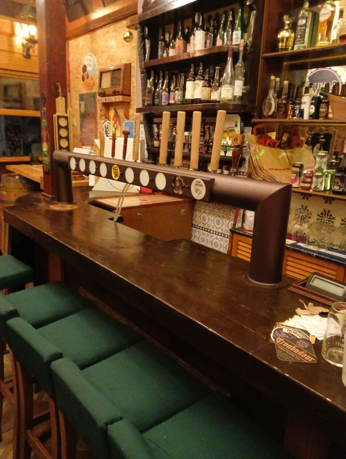 Πύργος διανομής σε bar